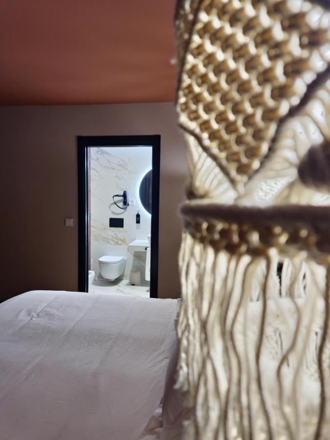 Hotel Suites Moma Centro Villanueva De La Serena Exterior photo